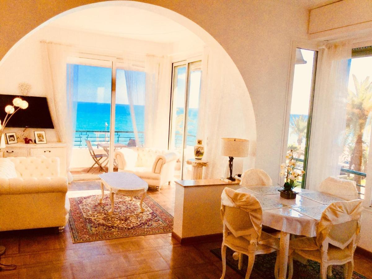 Endless Stunning Mediterranean Sea Views Promenade Des Anglais ニース エクステリア 写真